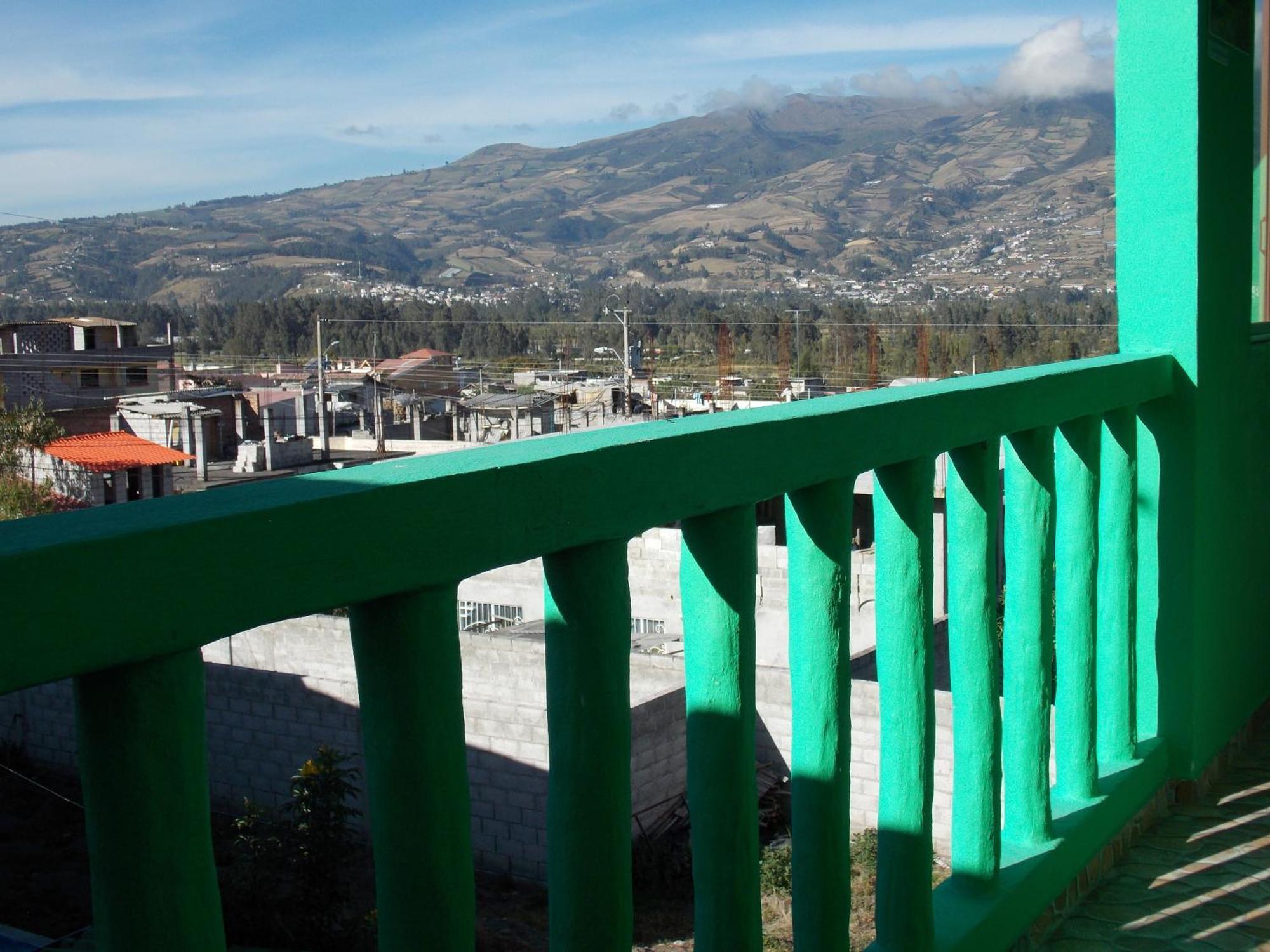 Green House Araque Inn Otavalo Bilik gambar